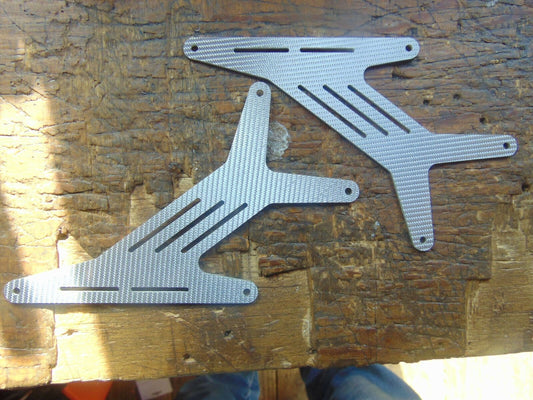 OUTRAGE 550E SILVER CARBON FIBRE FRONT LOWER FRAME SECTIONS