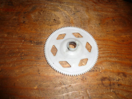 OUTRAGE VELOCITY 50 TAIL  DRIVE GEAR