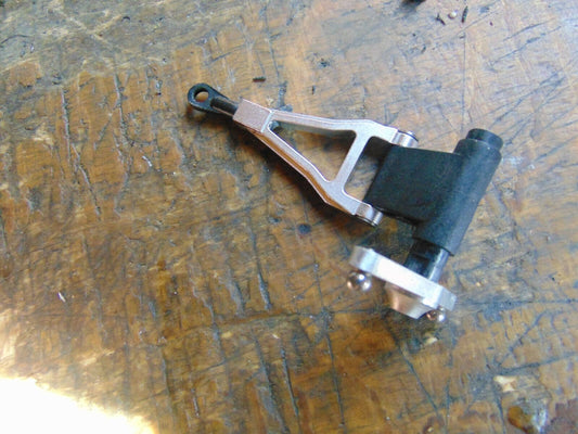 PREDATOR GASSER ELEVATOR CONTROL ARM