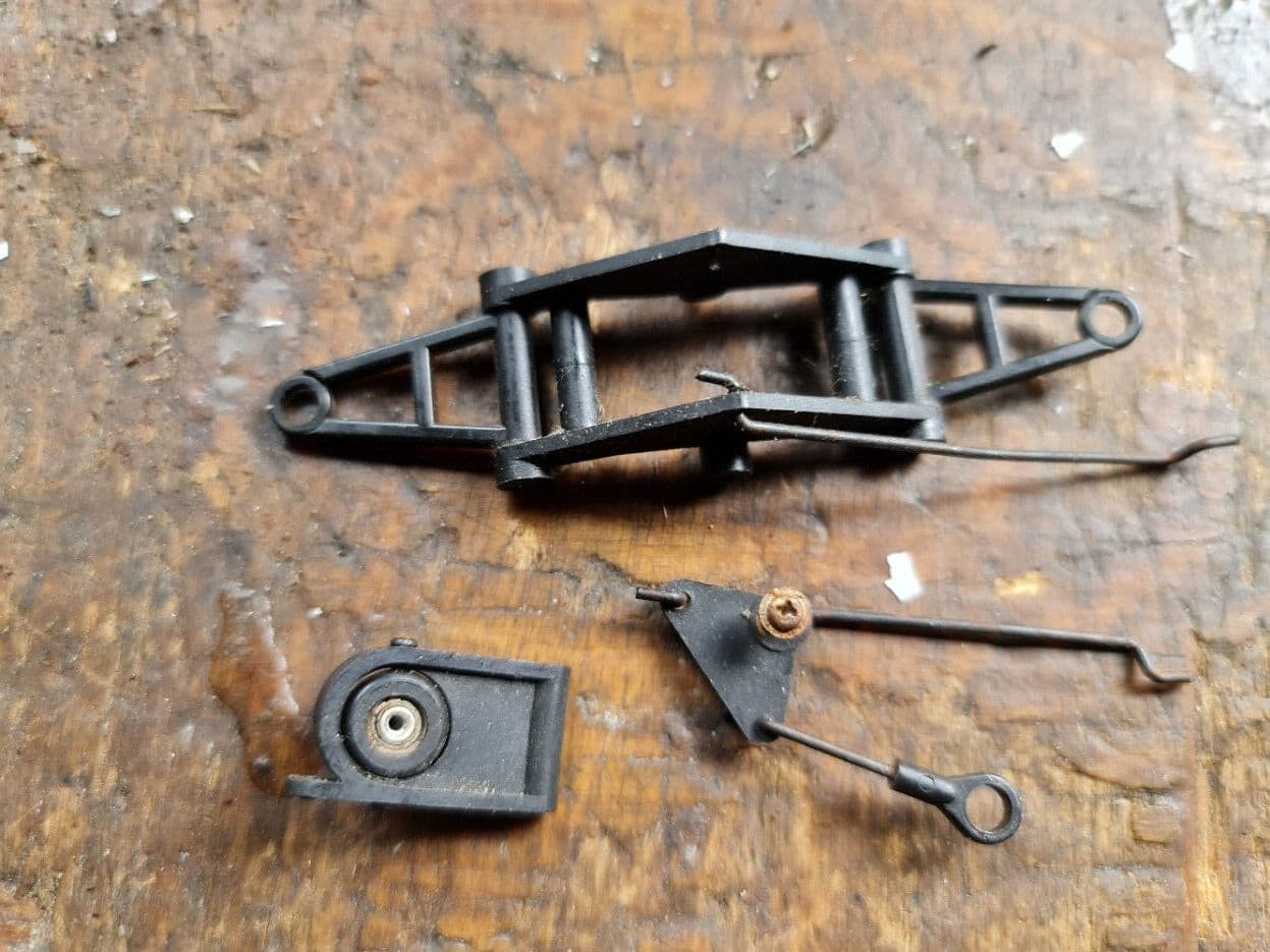 PROTECH ZOOM 400e PRO ELEVATOR, AILERON & PITCH CONTROL ARMS