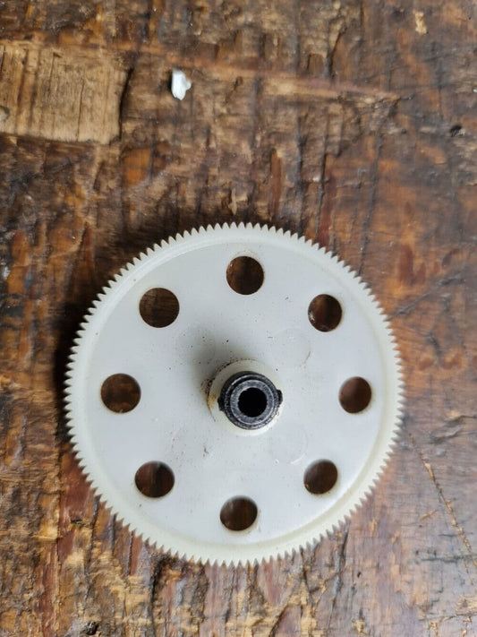 PROTECH ZOOM 400e PRO MAIN ROTOR SHAFT DRIVE GEAR C/W ONE-WAY BEARING