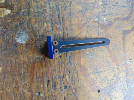 QUICK 30 PRO ALLOY / CARBON SWASH PLATE ANTI-ROTATION GUIDE