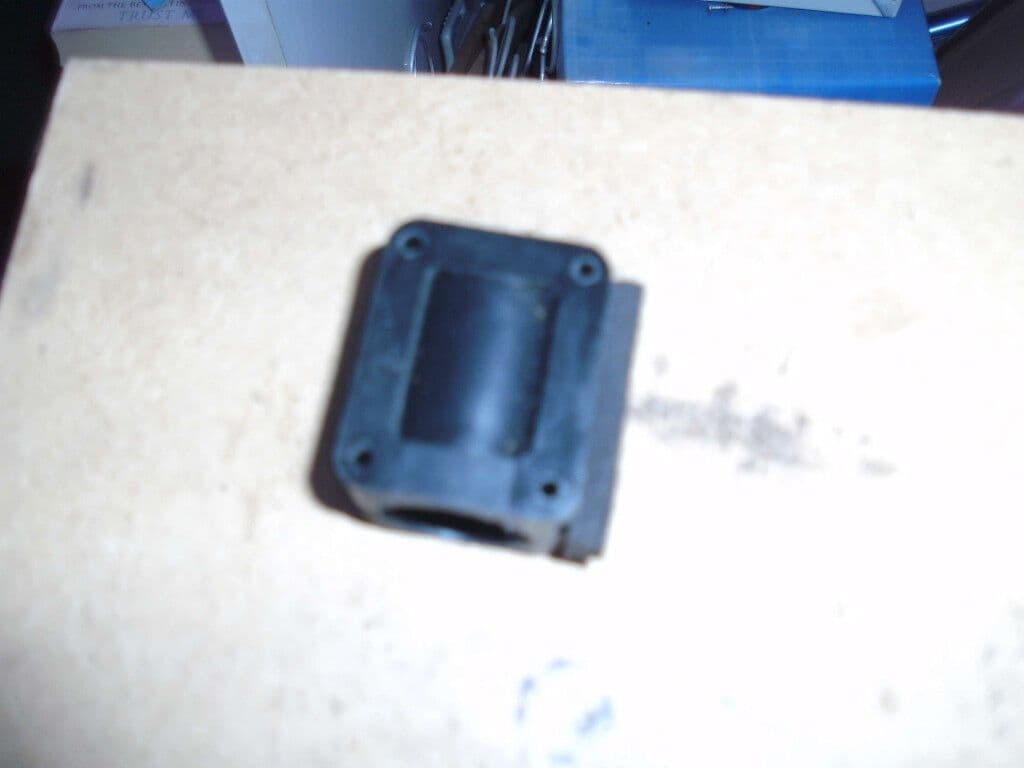 QUICK PRO 30 TAIL BOOM MOUNTING CASE