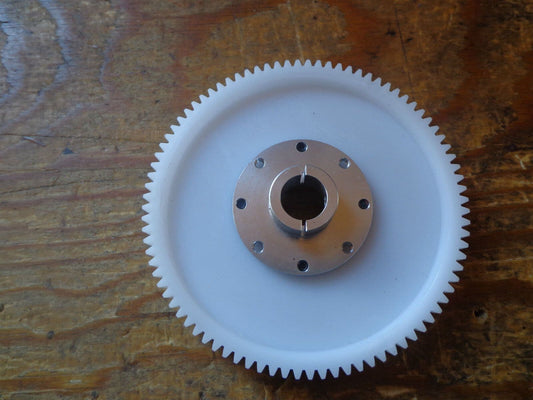 QUICK PRO 50  TAIL DRIVE GEAR BELIEVED UNUSED