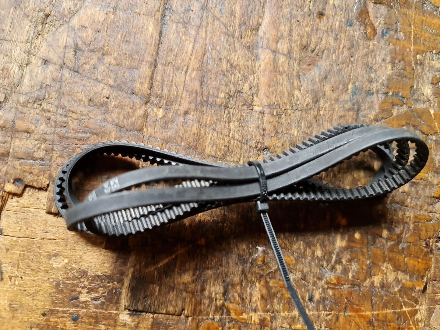 QUICKIE 15 TAIL DRIVE BELT