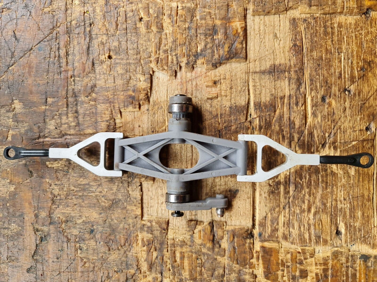 RAPTOR 30/50 ELEVATOR CONTROL LEVER C/W ALLOY ARMS – RCHeliTrader