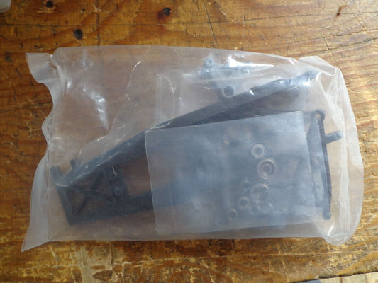 RAPTOR  30 / 50 V2 PITCH CONTROL ARM WITH ELEVATOR & AILERON TAKEN FROM KIT  BNIB
