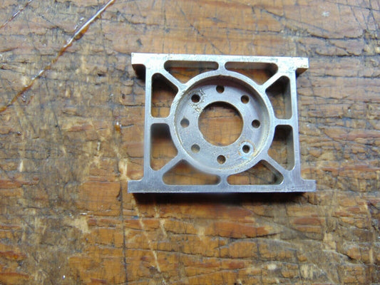 RAPTOR 550E MOTOR MOUNTING