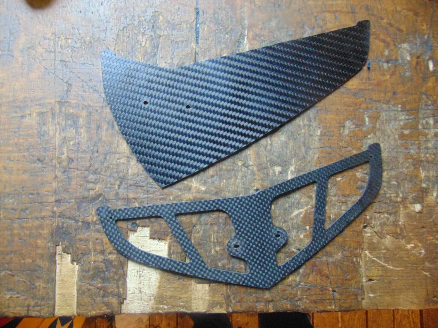 RAPTOR 60 / 90 CARBON FIBRE TAIL FIN SET (A)