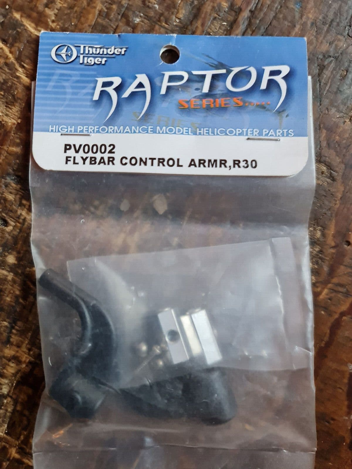 RAPTOR 60/90 FLYBAR CONTROL ARMS PV0002  BNIB