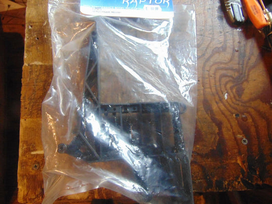 RAPTOR 60 / 90 SERVO FRAME PV0413  BNIB