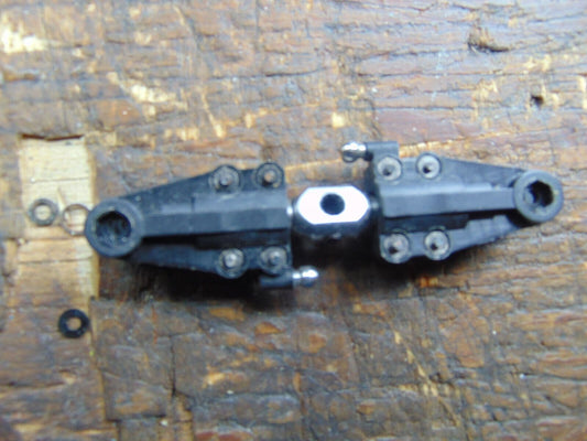 RAVE ENV / BALLISTIC TAIL ROTOR SPINDLE & BLADE GRIPS UNUSED
