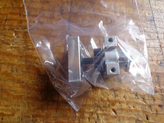 RJX X-TREME 50 TAIL ROTOR DRIVE PINION & BEARINGS