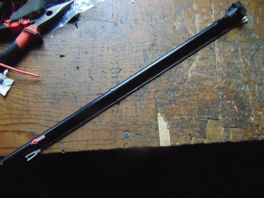 ROBBE EOLO TAIL BOOM C/W TORQUE DRIVE, PITCH ROD & TAIL SERVO MOUNT