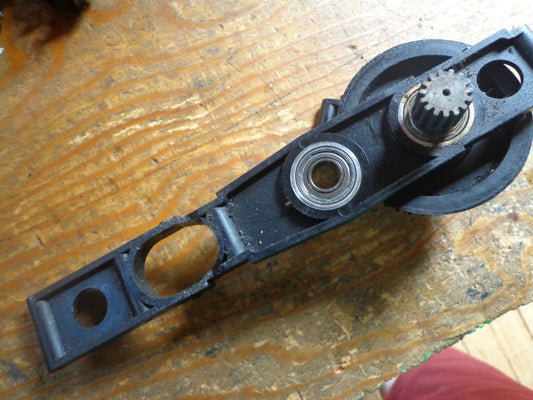 ROBBE FUTURA MAIN DRIVE GEAR ASSEMBLY