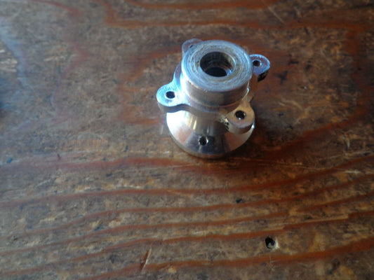 ROBBE ORNITH ENGINE CLUTCH MOUNTING HUB