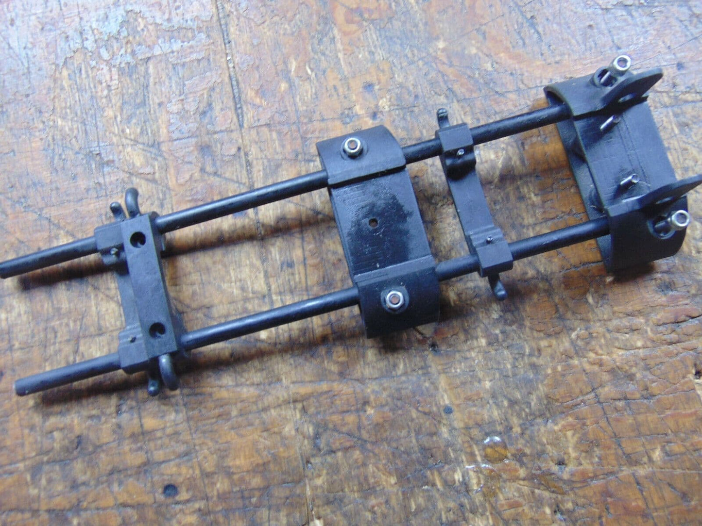 ROBBE SPIRIT L-16 BATTERY & LANDING STRUT MOUNTINGS