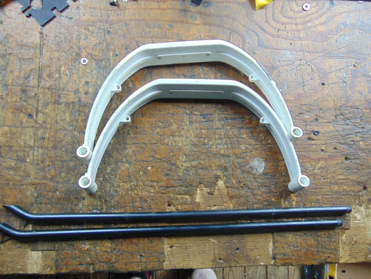 ROBBE SPIRIT L-16 LANDING STRUTS & SKIDS