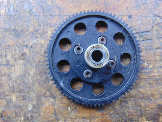 ROBBE SPIRIT L-16 MAIN ROTOR SHAFT DRIVE GEAR C/W ONE-WAY BEARING