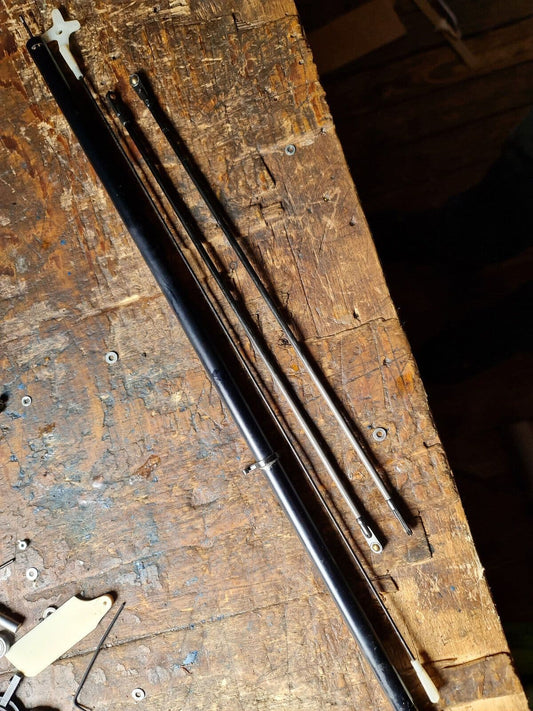 ROBBE SPIRIT TAIL BOOM C/W PITCH ROD, SUPPORTS & TORQUE DRIVE