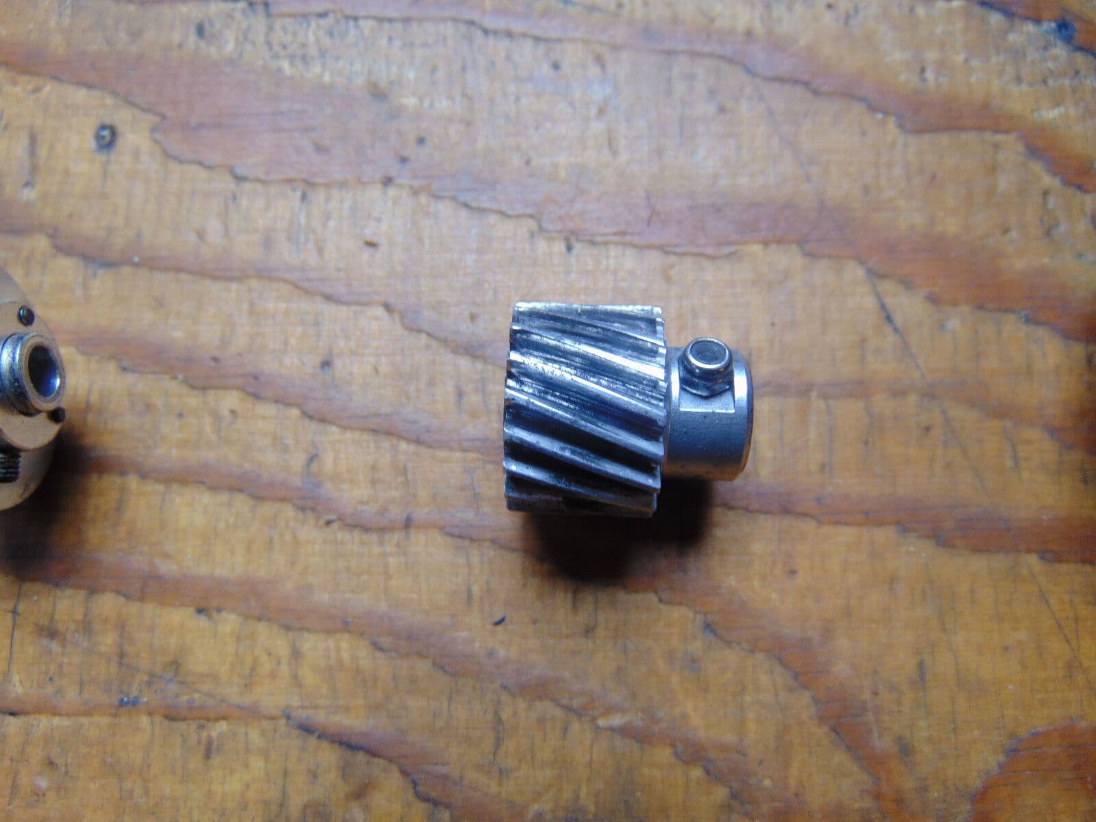 SAB GOBLIN 500 ALUMINIUM PINION – RCHeliTrader