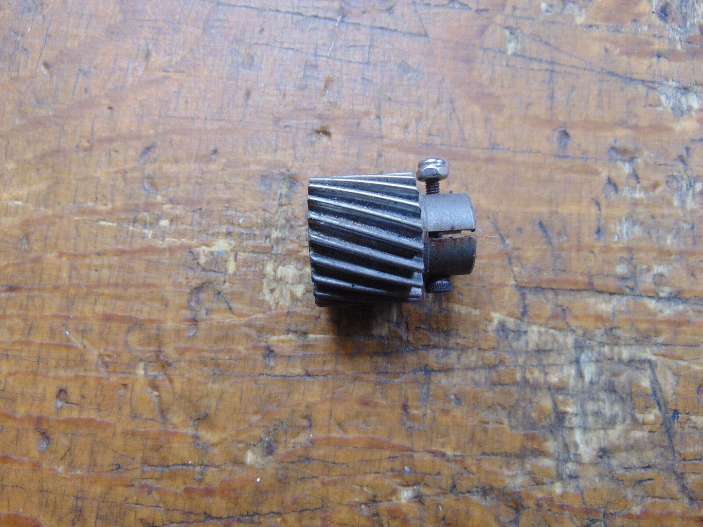 SAB GOBLIN 700 MAIN GEAR PINION