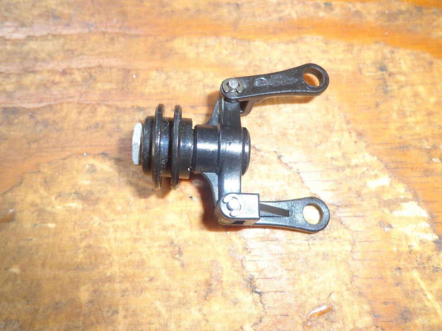 SCEADU 30 / 50 TAIL ROTOR PITCH CONTROL YOKE