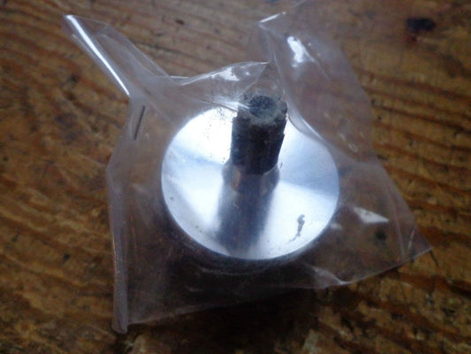 SCEADU 30 CLUTCH BELL HOUSING & 9T PINION TAKEN FROM KIT  BNIB