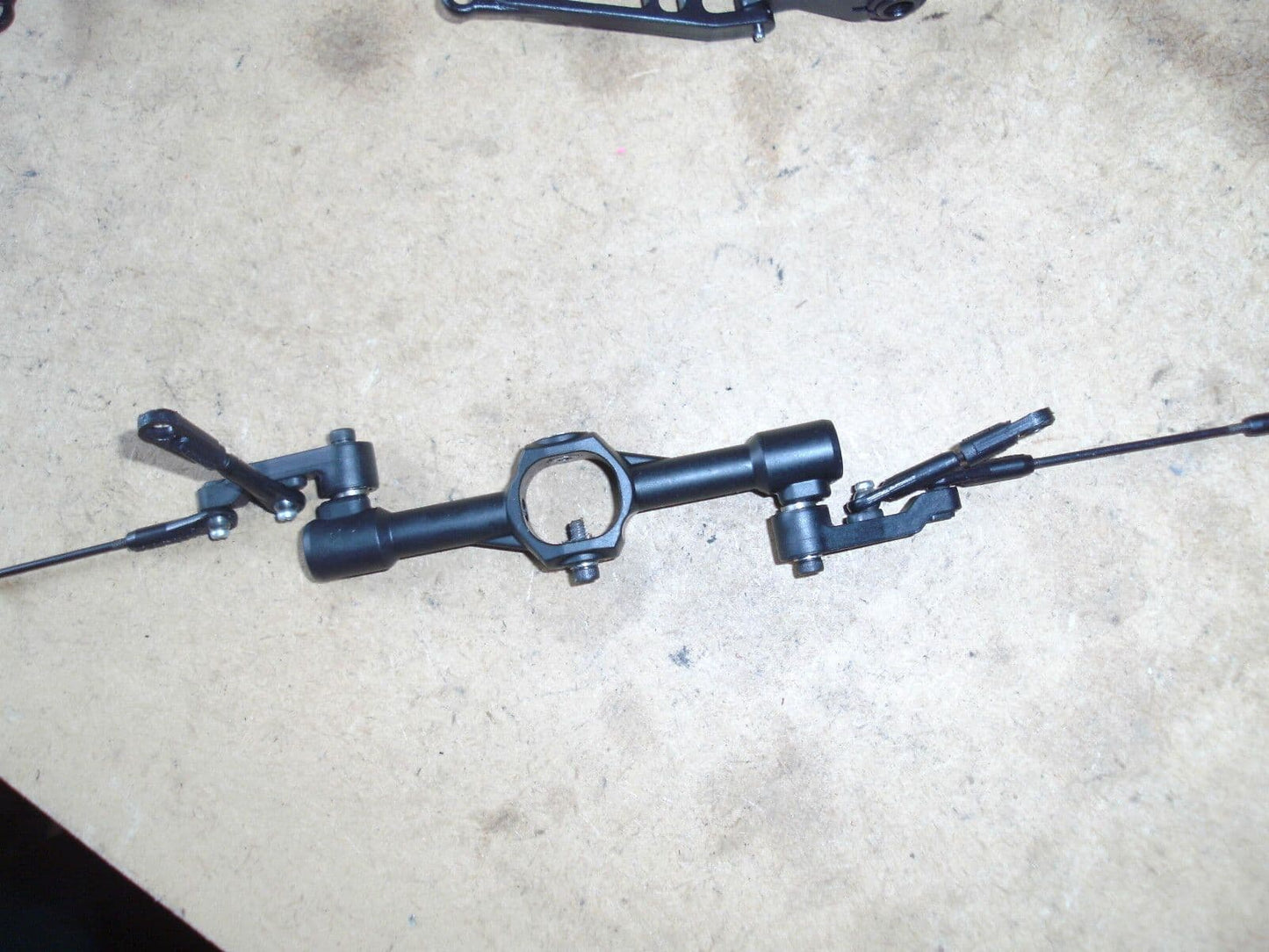 SCEADU EVO 30/50 FLYBAR SEESAW & LINKS