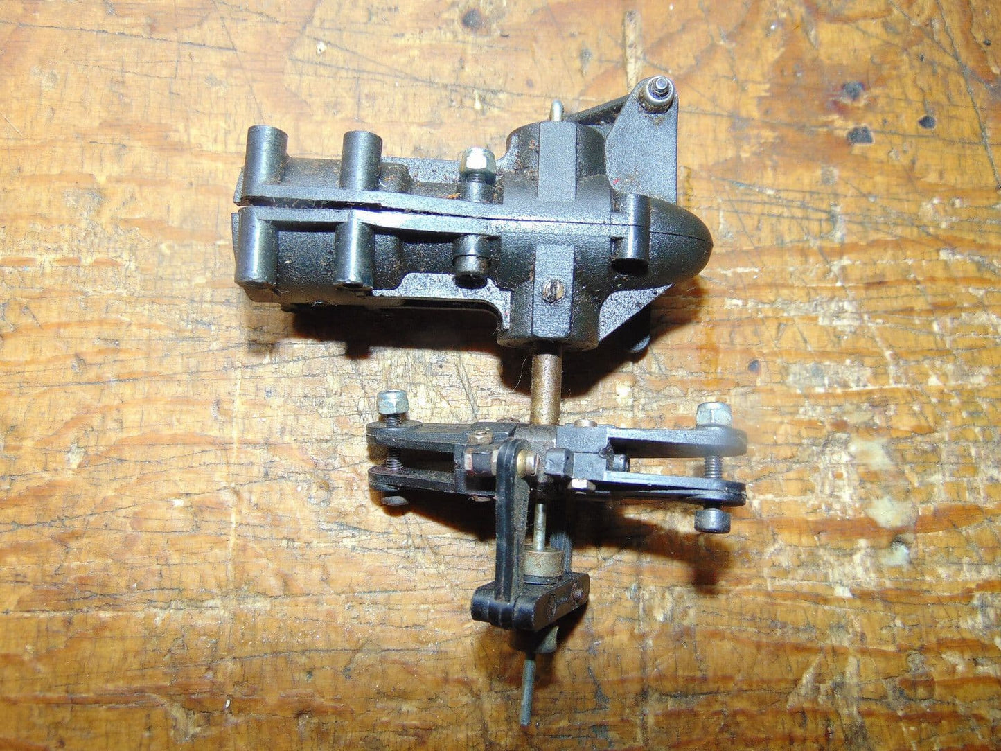 SCHLUTER JUNIOR 50 TAIL ROTOR GEARBOX ASSEMBLY