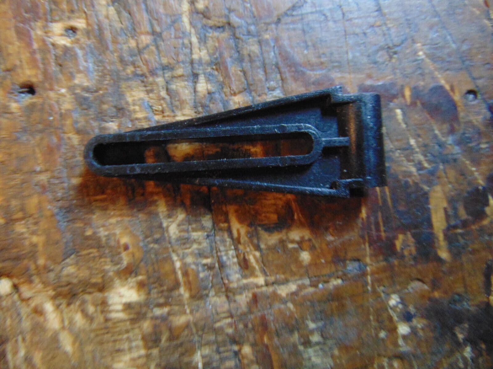 SCHLUTER SCOUT SWASH PLATE ANTI-ROTATION GUIDE – RCHeliTrader
