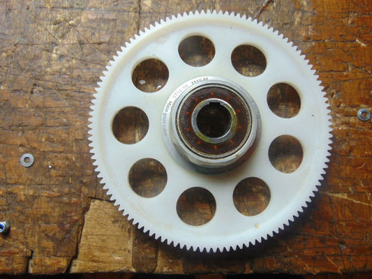 SRIMOK 90E MAIN DRIVE GEAR C/W ONE-WAY BEARING