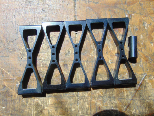 SYNERGY E9/N9 MAIN FRAME SPACERS