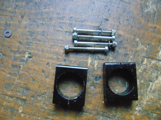 SYNERGY N5 TAIL ROTOR GEARBOX MOUNTINGS / SPACERS