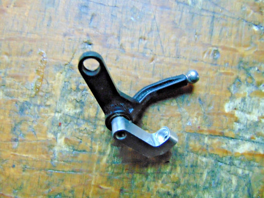 TITAN X50 TAIL ROTOR PITCH CONTROL ARM & MOUNTING BRACKET