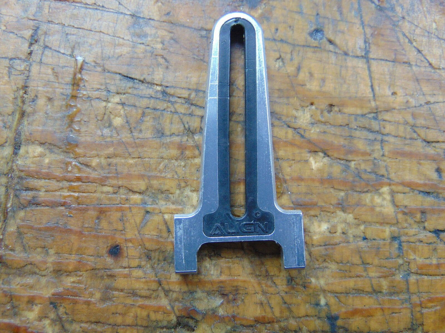 TREX 450 L SWASH PLATE ANTI-ROTATION GUIDE