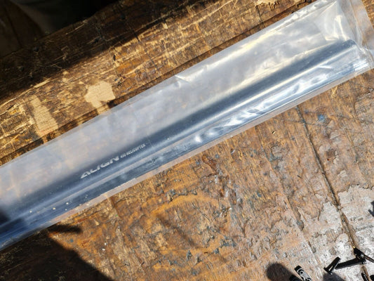 TREX 450 TAIL BOOM C/W TORQUE DRIVE  BNIB