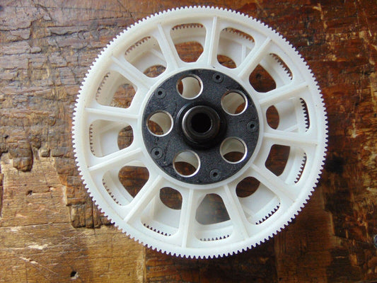 TREX 550 / 600 MAIN & TAIL DRIVE GEARS 0.6M C/W ONE-WAY BEARING EARLY TYPE