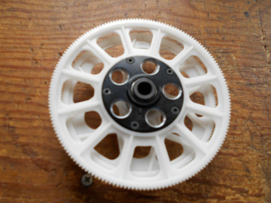 TREX 550 / 600 WHITE MAIN & TAIL DRIVE 06.M GEARS &  ONE-WAY BEARING EARLY TYPE