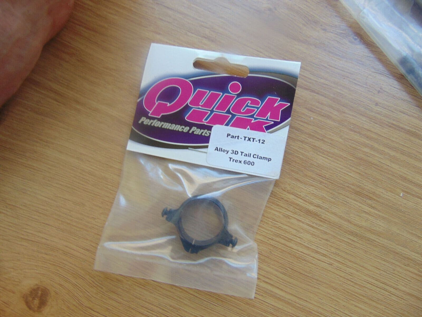TREX 600 QUICK UK  ALLOY 3D TAIL BOOM CLAMP TXT-12  BNIB