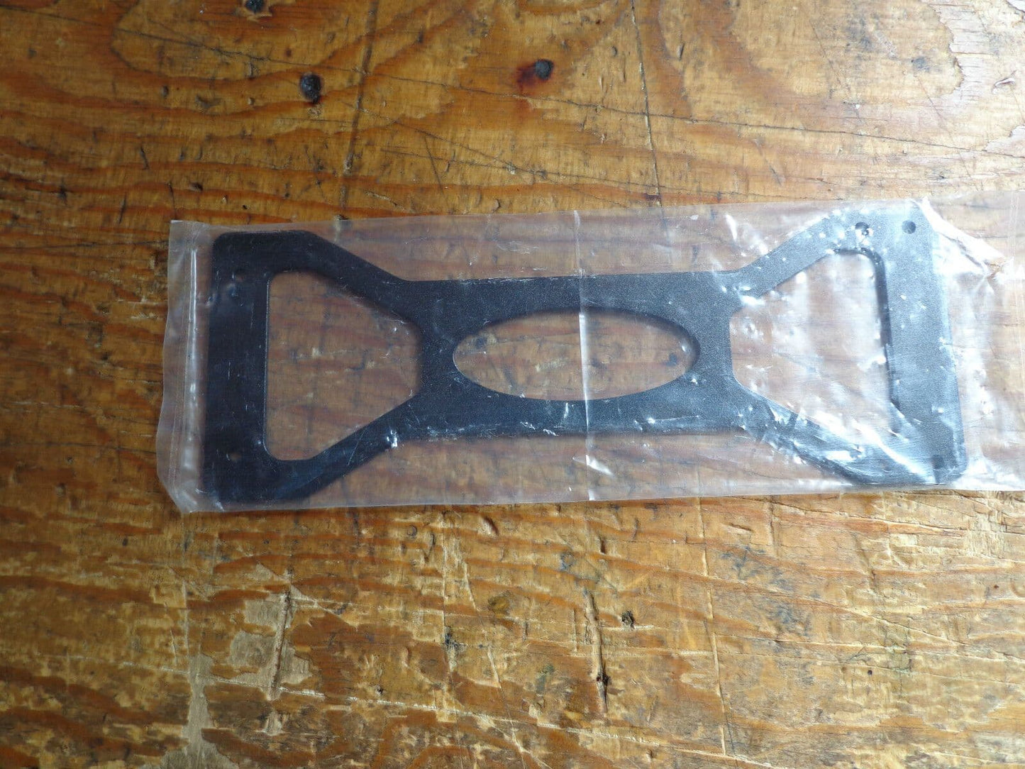 TZ 50 SHARK LOWER FRAME BRACE