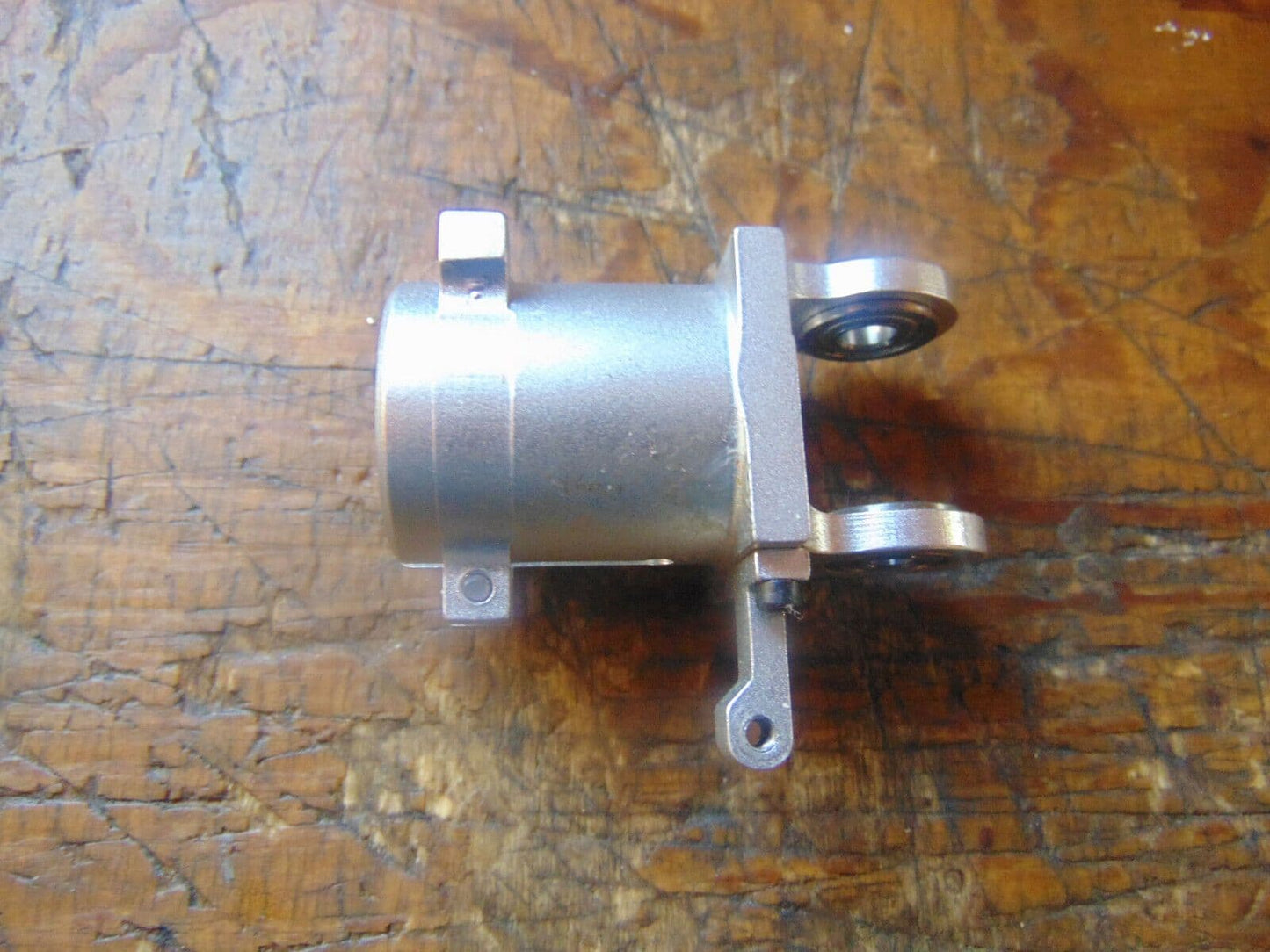 TZ 90 V2 TAIL ROTOR GEARBOX CASING