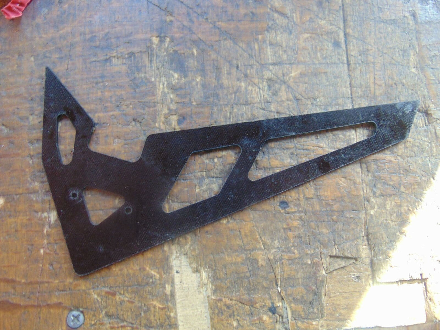 TZ V2 50 VERTICAL TAIL FIN
