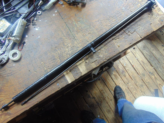 VARIO SKY DRAGON C/FIBRE TAIL BOOM WITH TORQUE DRIVE, PITCH ROD & GEARBOX MOUNT